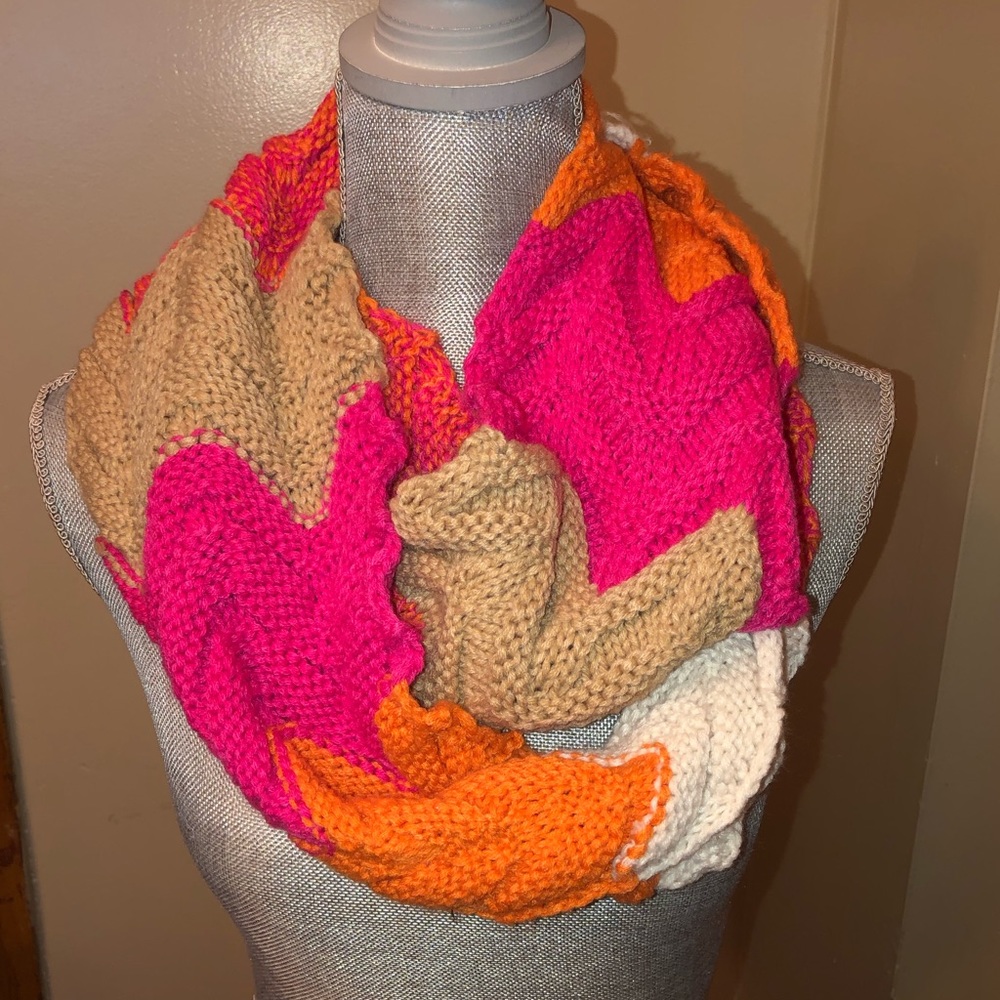 SO® Infinity Scarf